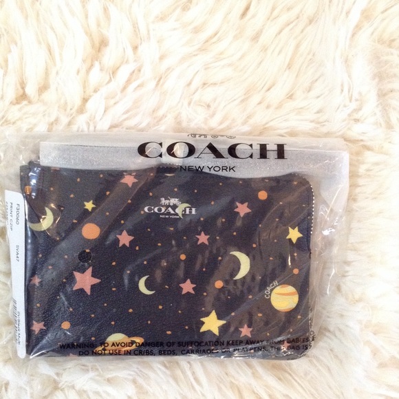 New Coach Wristlet 100%Authentic Gift W/Purchase - Picture 8 of 8